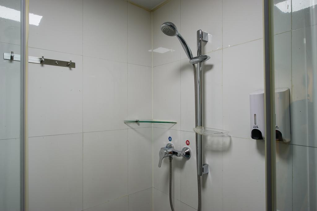 7Days Inn Premium Beijing Chaoyangmen Room photo
