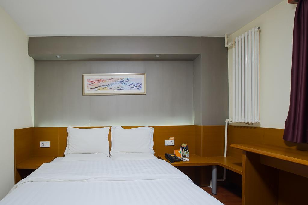7Days Inn Premium Beijing Chaoyangmen Room photo