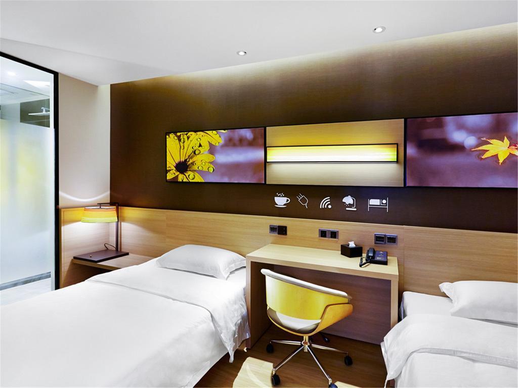 7Days Inn Premium Beijing Chaoyangmen Room photo